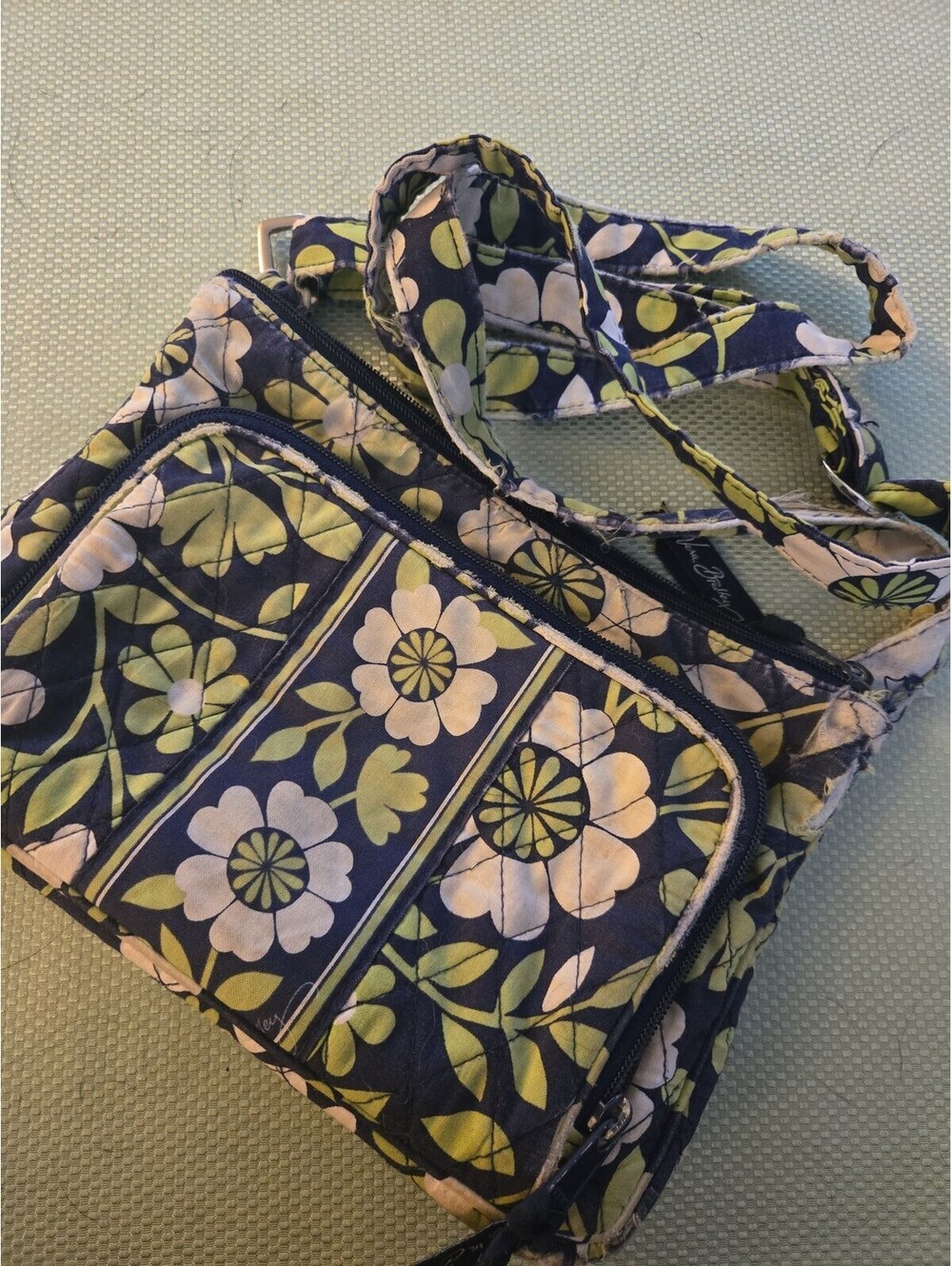 Vera Bradley Quilted Floral Crossbody Bag - Night Owl Pattern - Picture 4 of 6